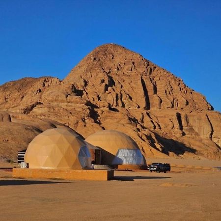 Julia Rum Luxury Camp Wadi Rum Ngoại thất bức ảnh