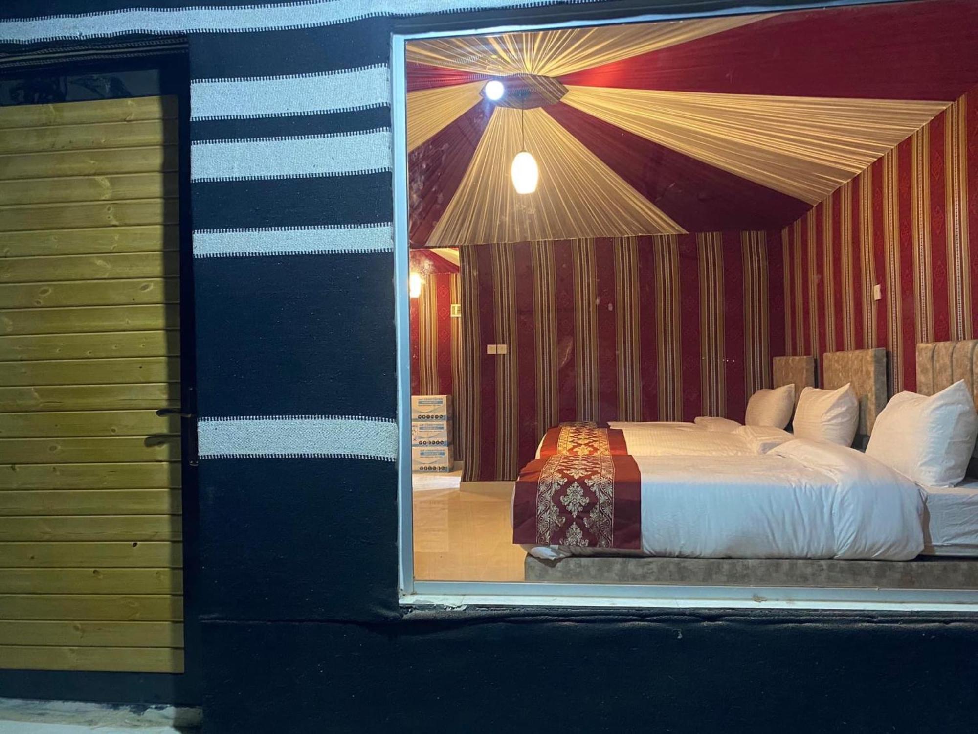 Julia Rum Luxury Camp Wadi Rum Phòng bức ảnh